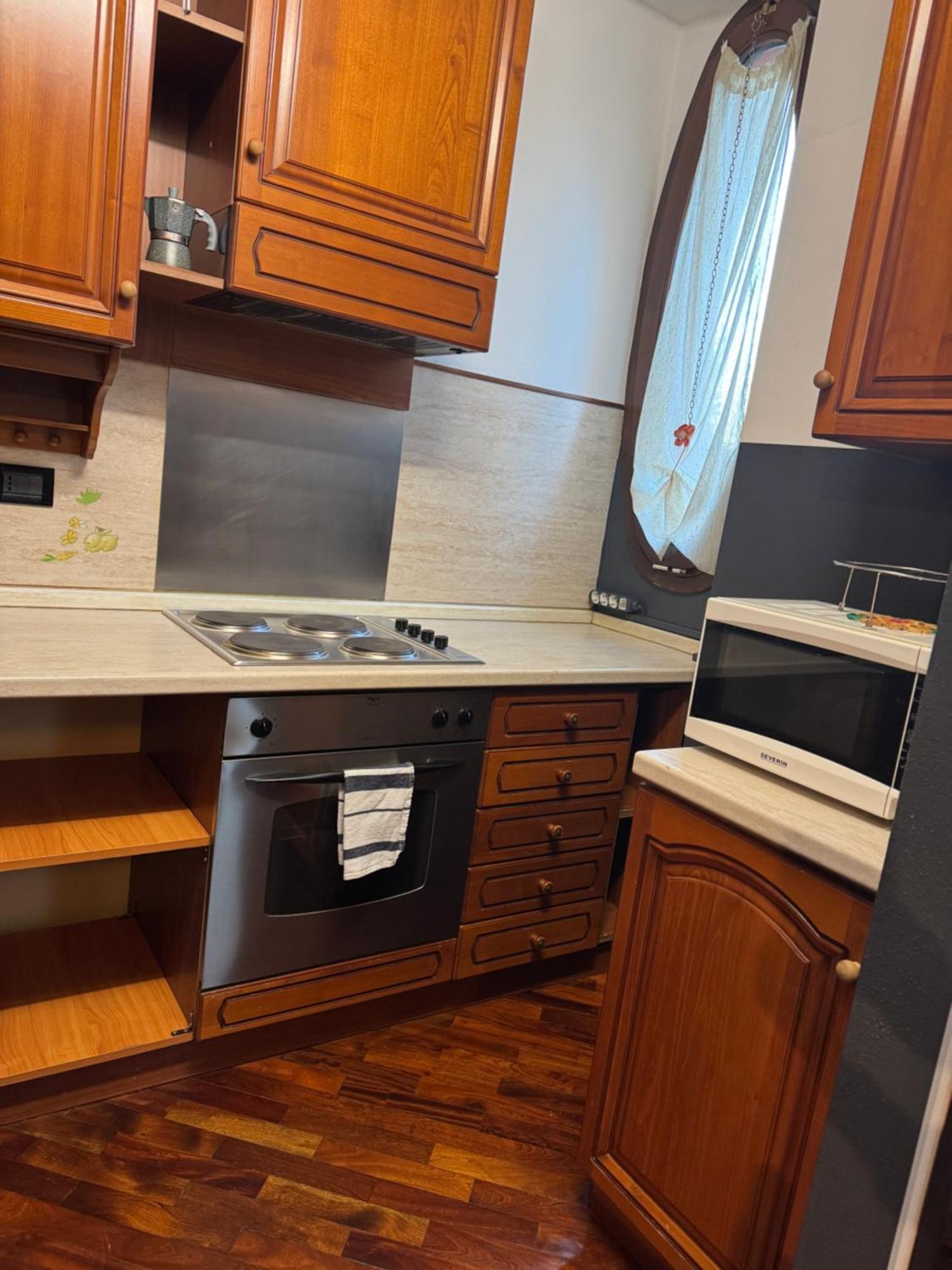 Ampio Monolocale Apartment Brescia Ngoại thất bức ảnh